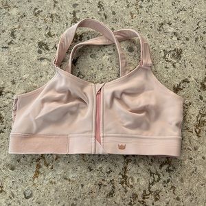 Shefit sports bra 2luxe.